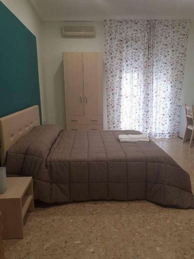 Hotel Le Sirene à Naples Extérieur photo
